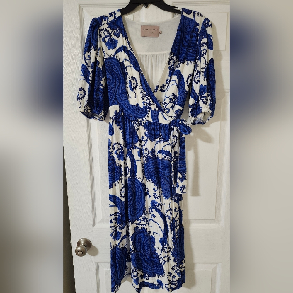Elegant Blue and White Wrap Dress